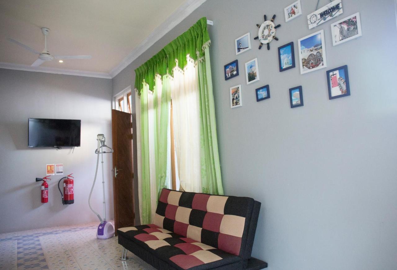 Silk Retreats Thulusdhoo Guest House Exterior foto